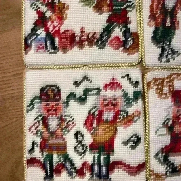 4 NEEDLEPOINT HOLIDAY NUTCRACKER COASTERS - Picture 3 of 8